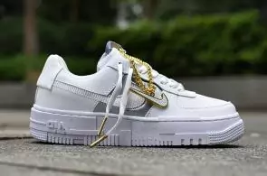 chaussures pour femme homme nike air force 1 pixel white gray